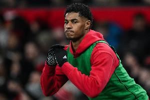 记者：尽管仍未官宣，拉什福德已身穿巴萨球衣参与了部分训练