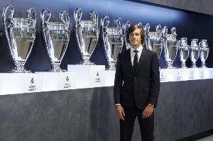 阿斯：A费高价回归证明了皇马为年轻球员设置回购价格的重要性