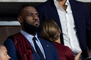 夸梅：詹姆斯一个电话他的团队就会找上你 他们就像黑手党一样