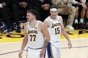 怎么都赢!船记:湖人过去一周完成了东契奇和里夫斯的控制变量法