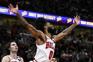 科比·怀特:我的风格和球队打法完美契合 快速决策不粘球